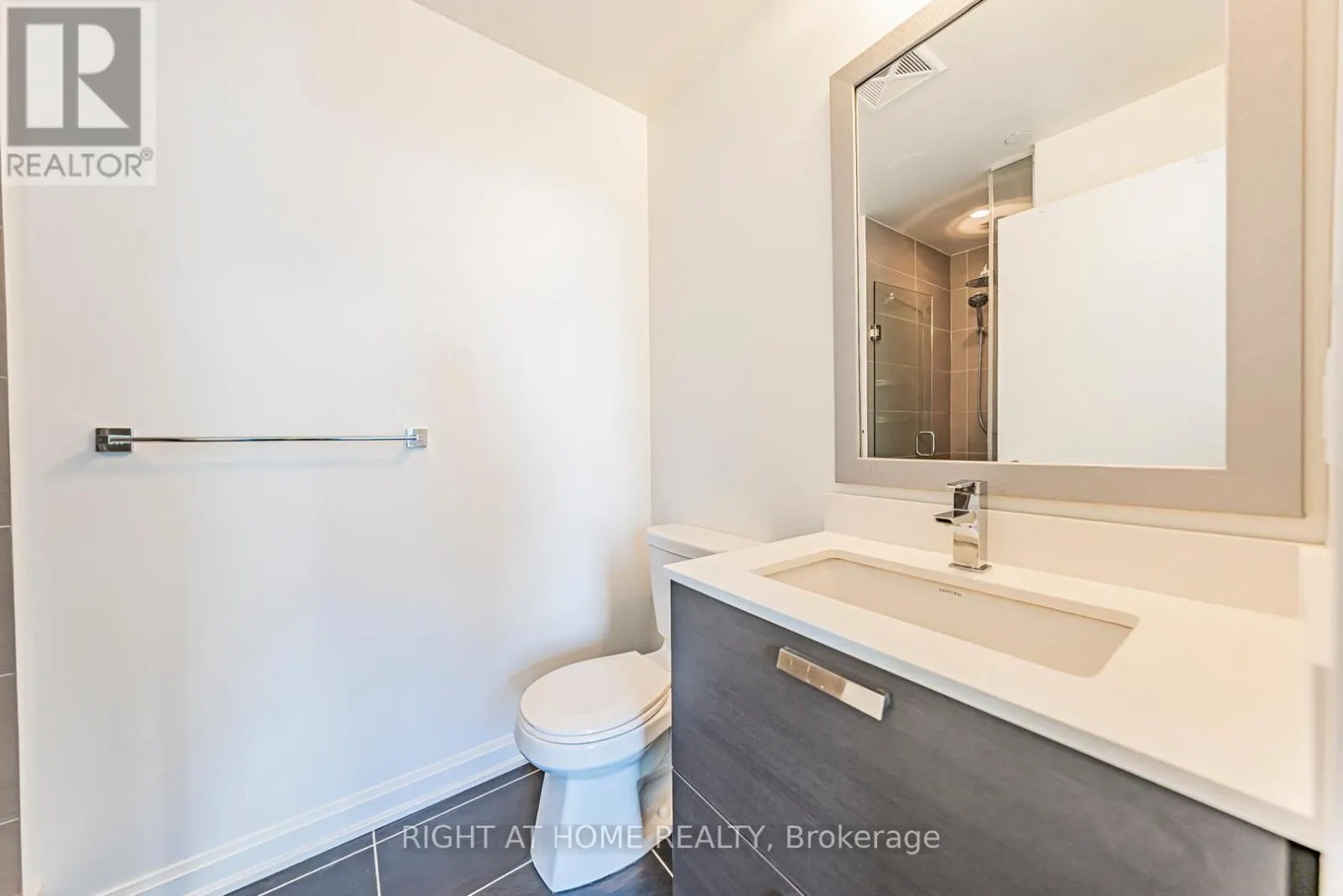 3101 - 9 BOGERT AVENUE