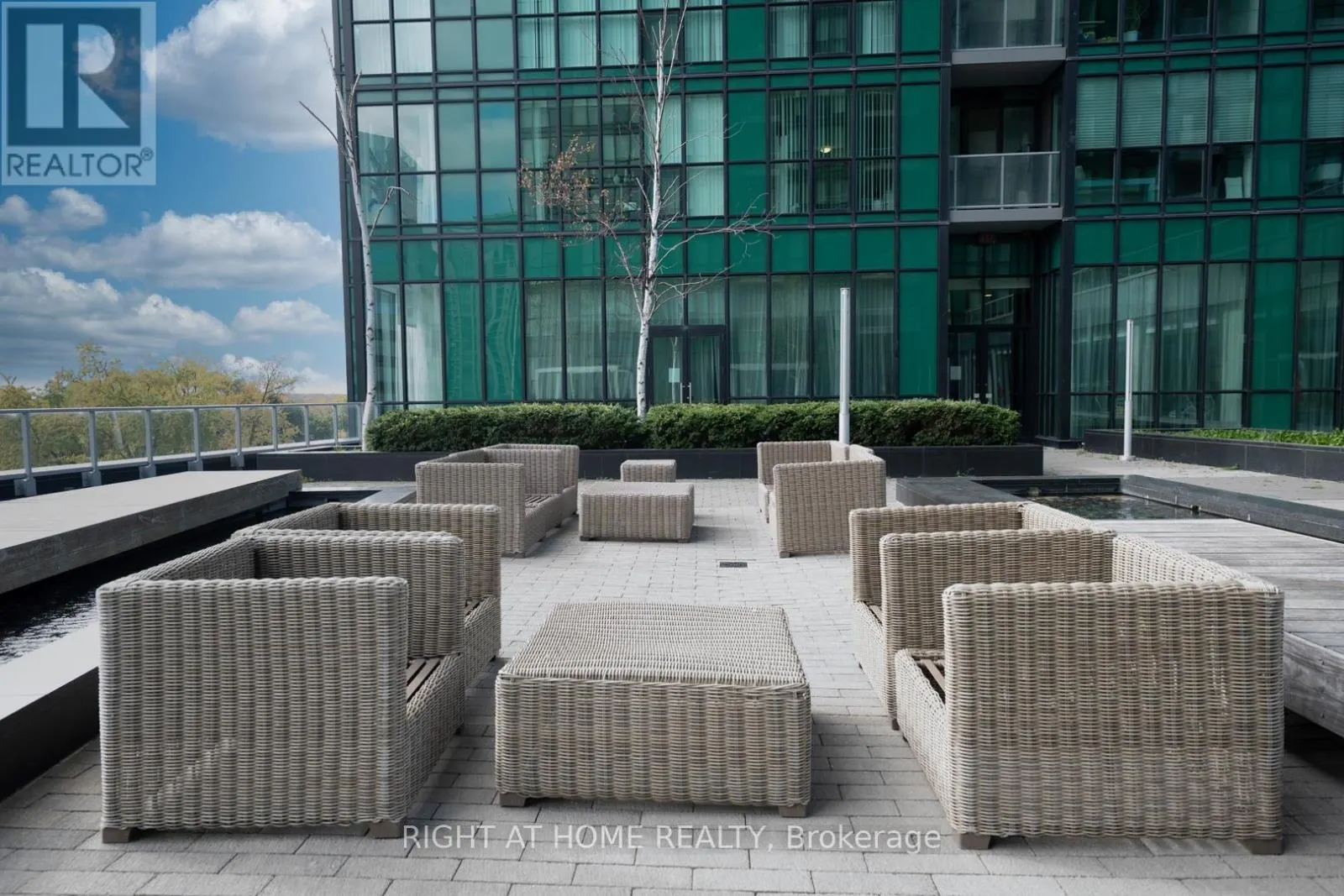 3101 - 9 BOGERT AVENUE