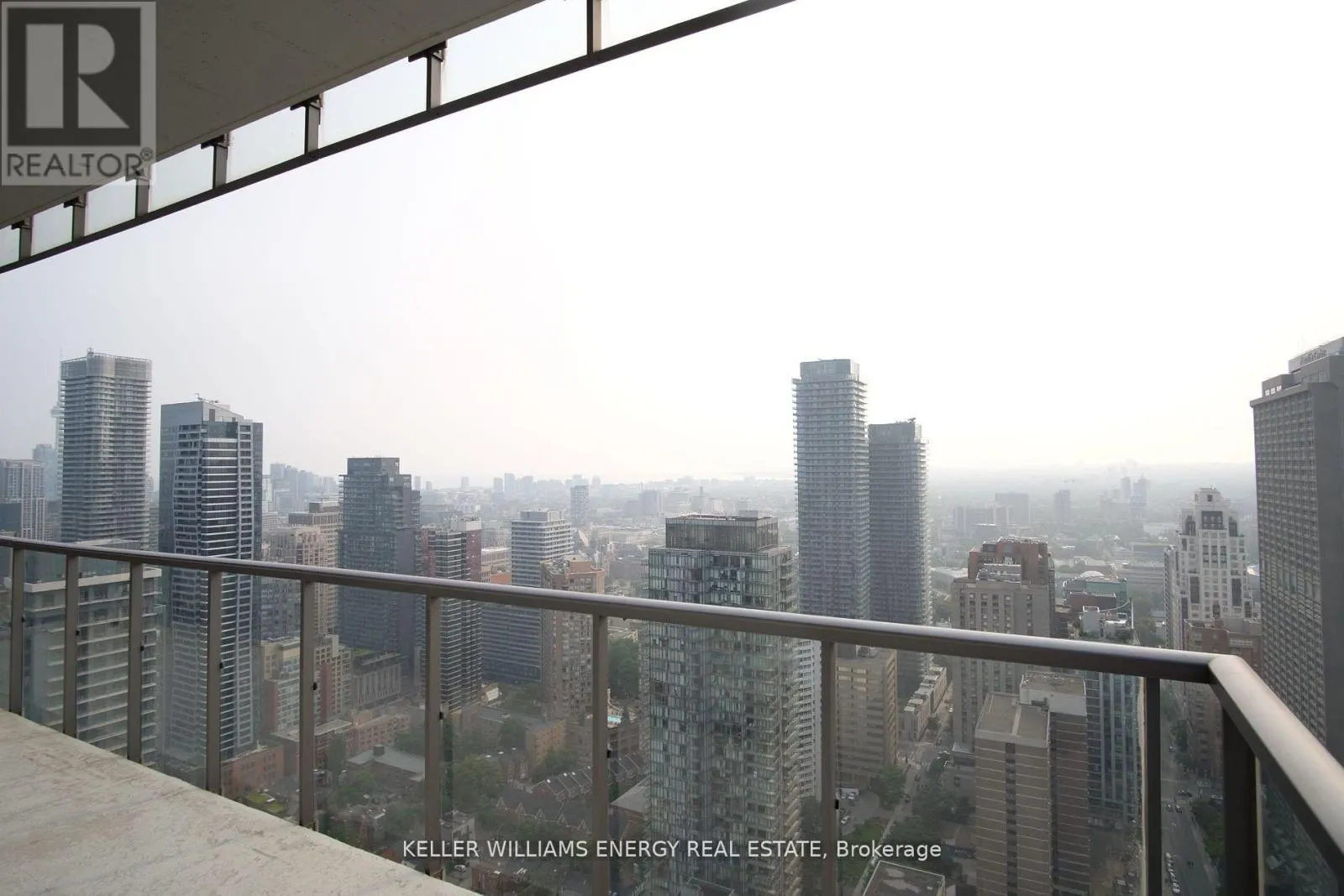 4305 - 33 CHARLES STREET E, #4305