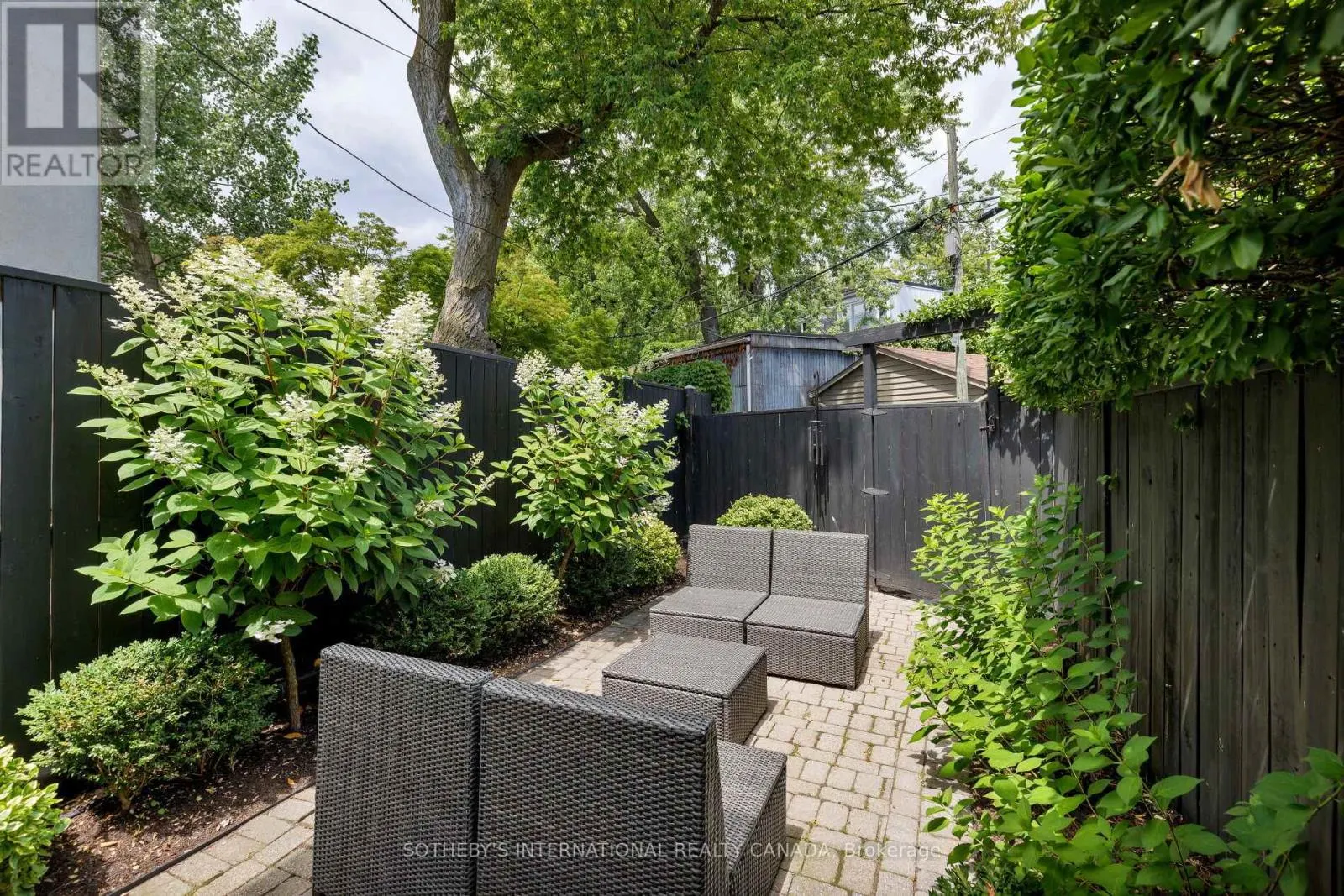 116 SHAFTESBURY AVENUE