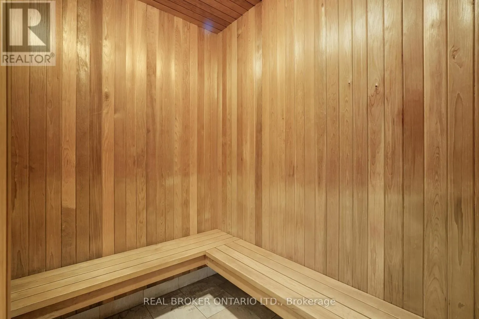 704 - 1030 SHEPPARD AVENUE W