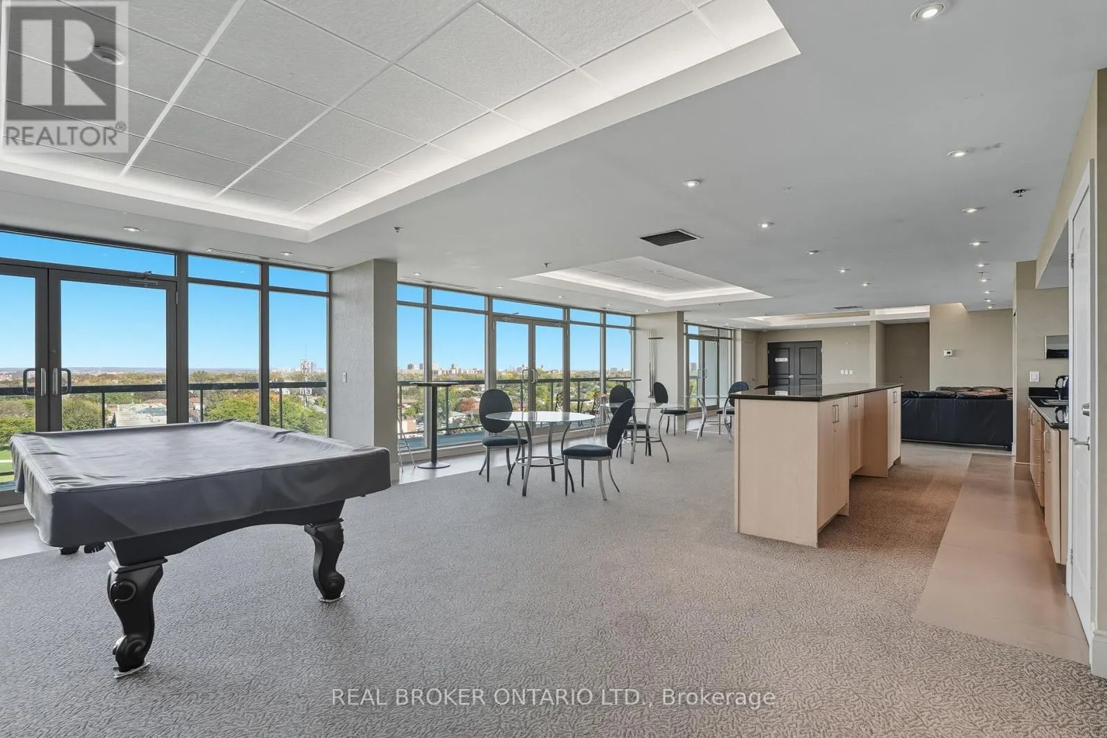 704 - 1030 SHEPPARD AVENUE W