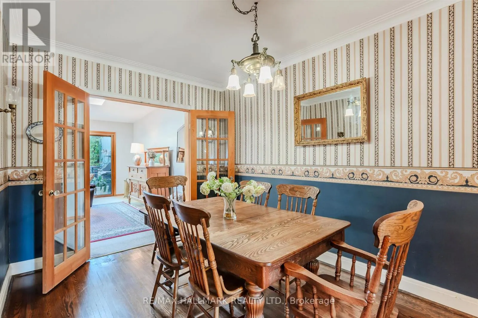 79 PARKHURST BOULEVARD