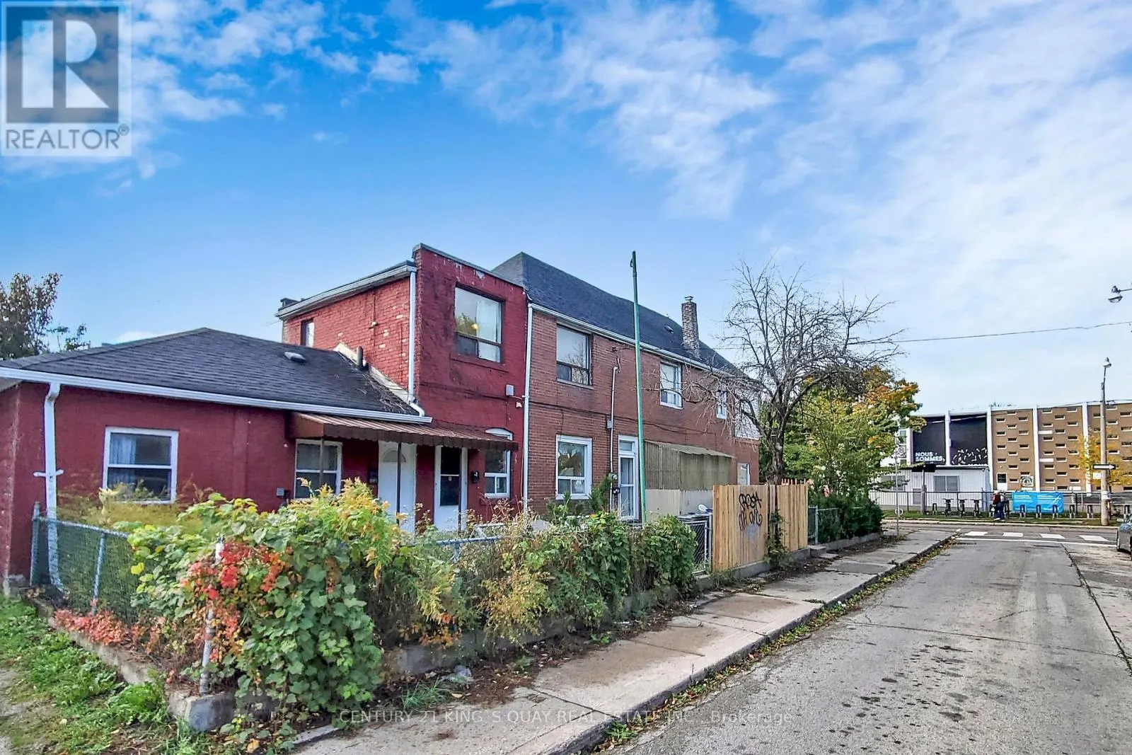 229 BELLWOODS AVENUE