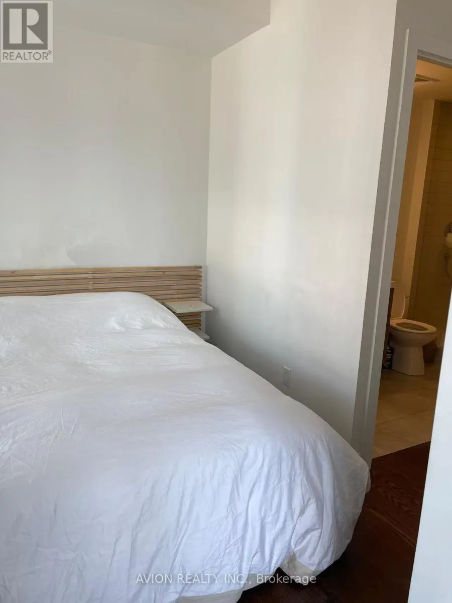 1507 - 30 NELSON STREET