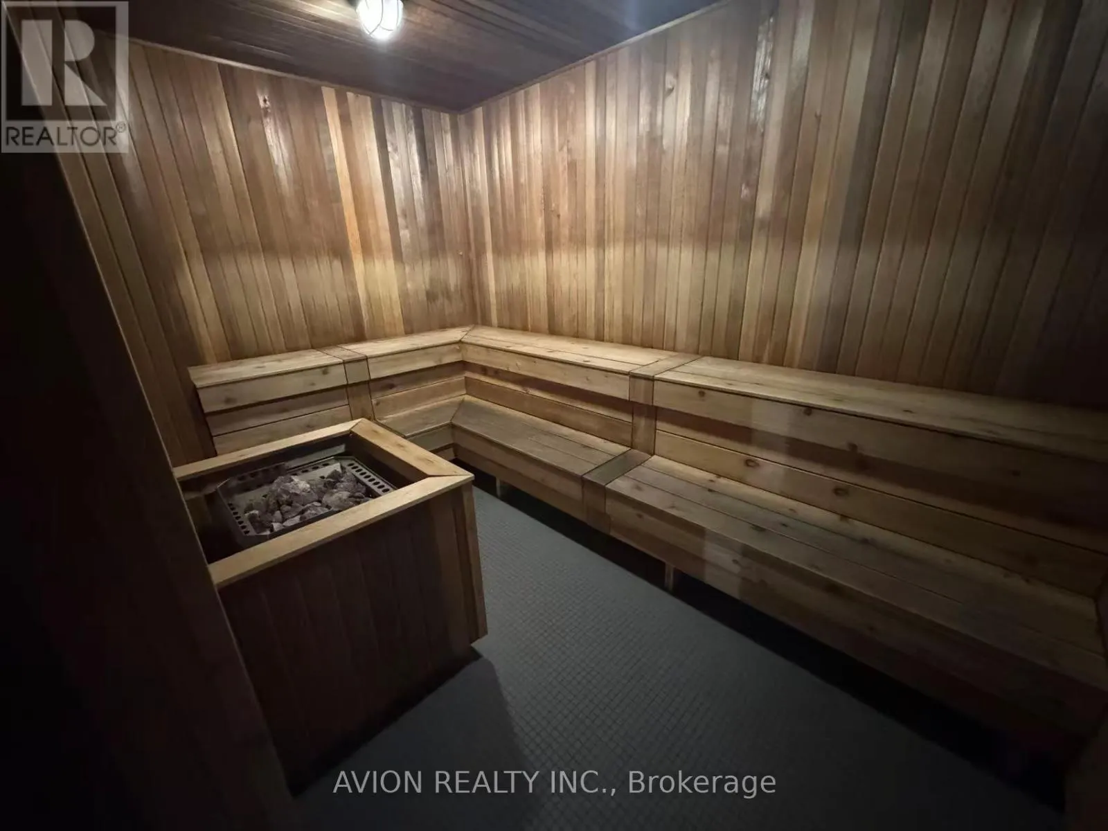 1507 - 30 NELSON STREET