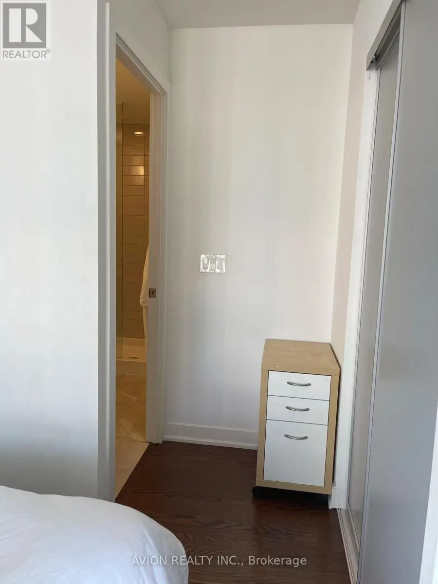 1507 - 30 NELSON STREET