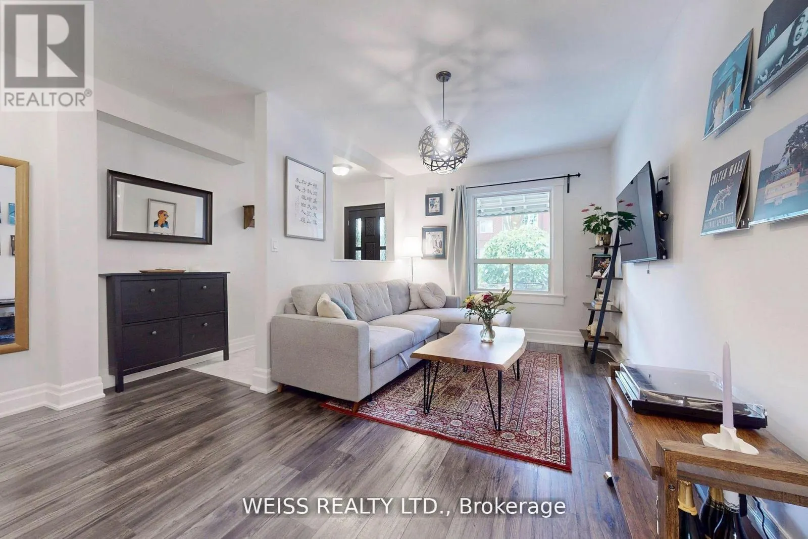 758 RICHMOND STREET W