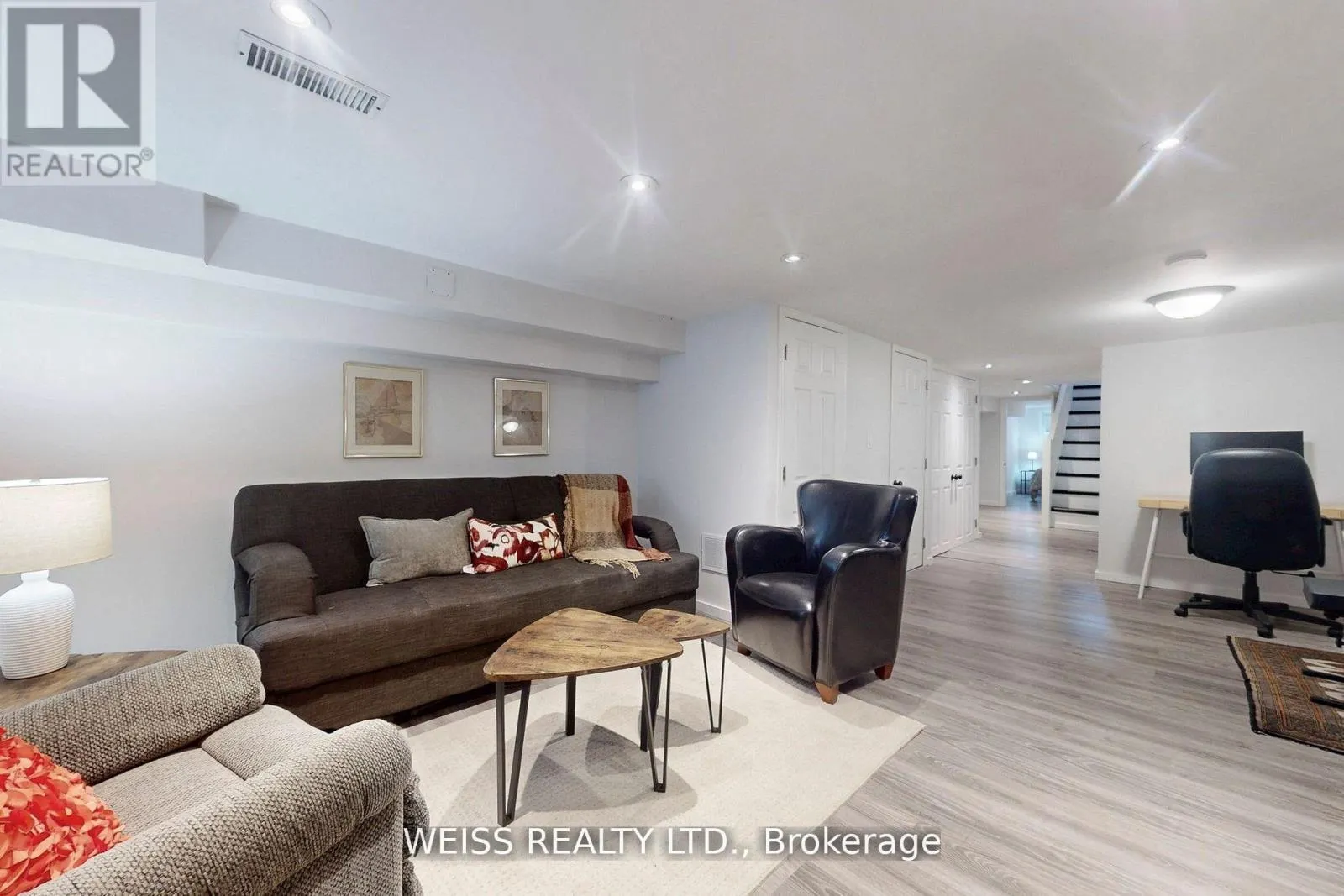 758 RICHMOND STREET W