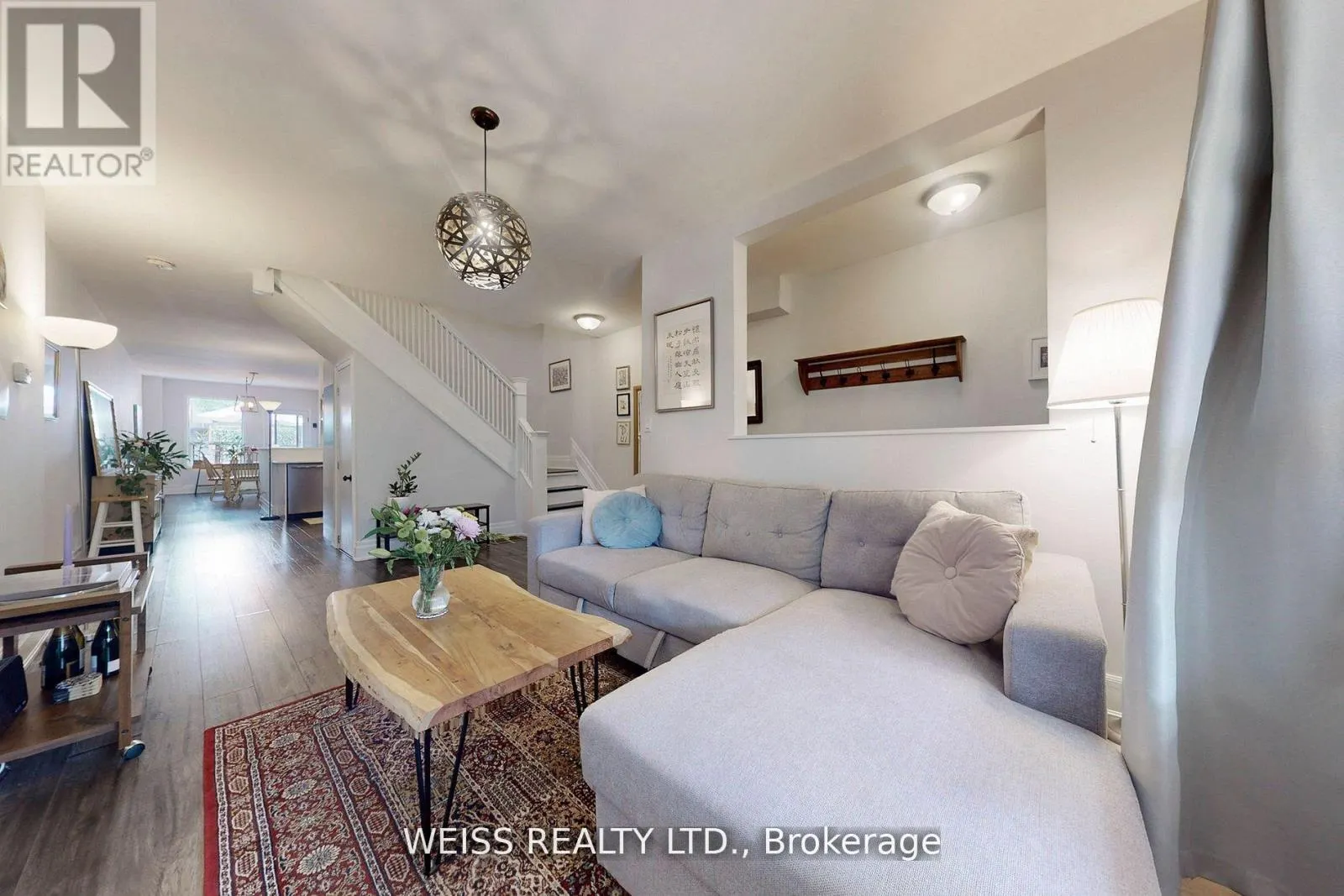 758 RICHMOND STREET W