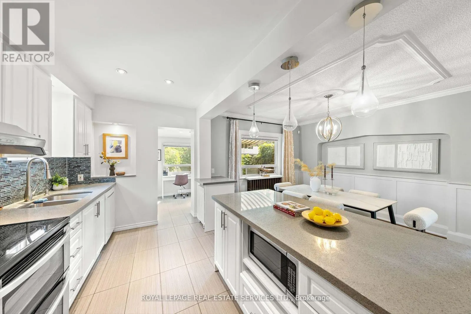 1565 MOUNT PLEASANT ROAD