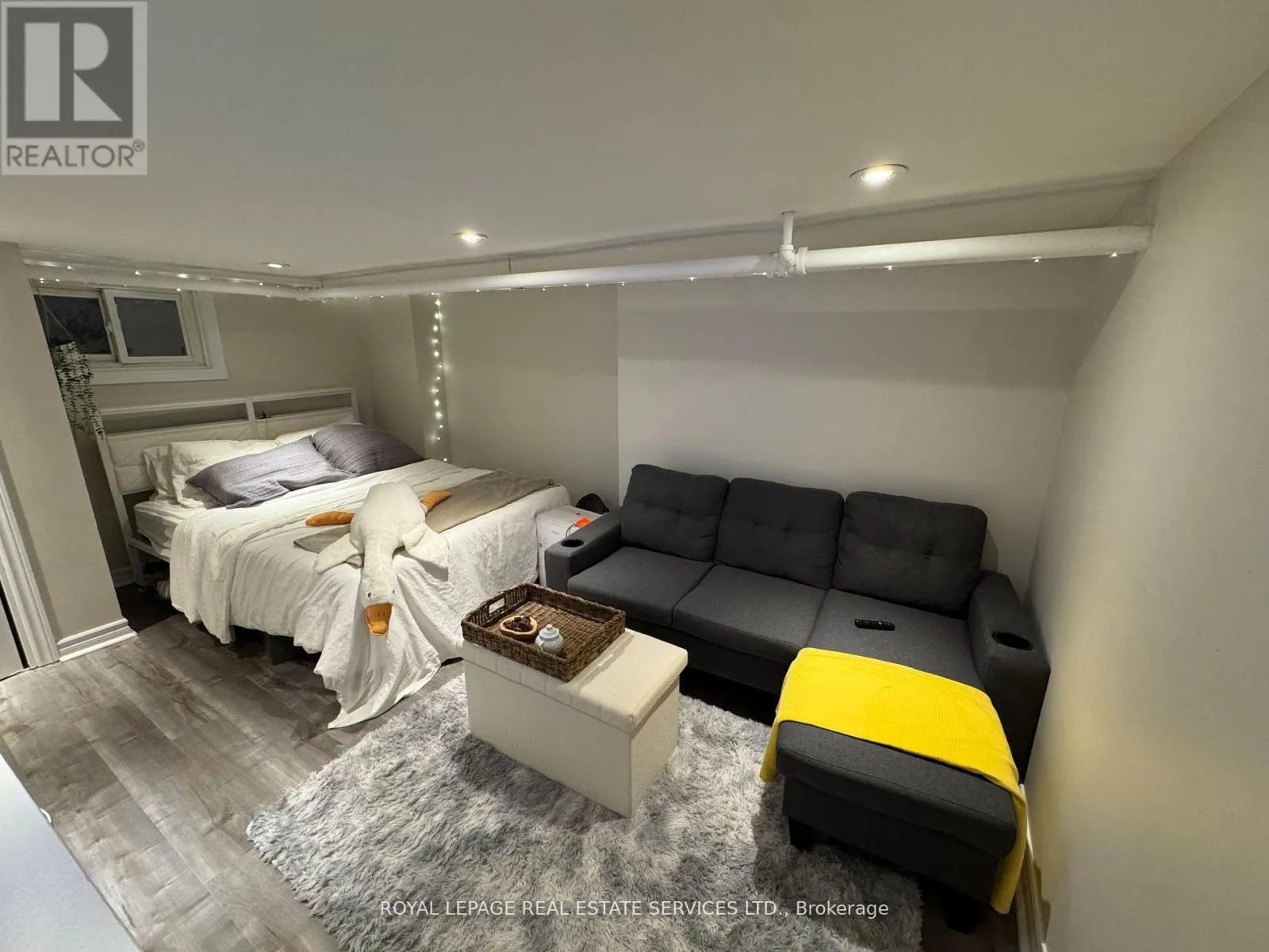 1565 MOUNT PLEASANT ROAD