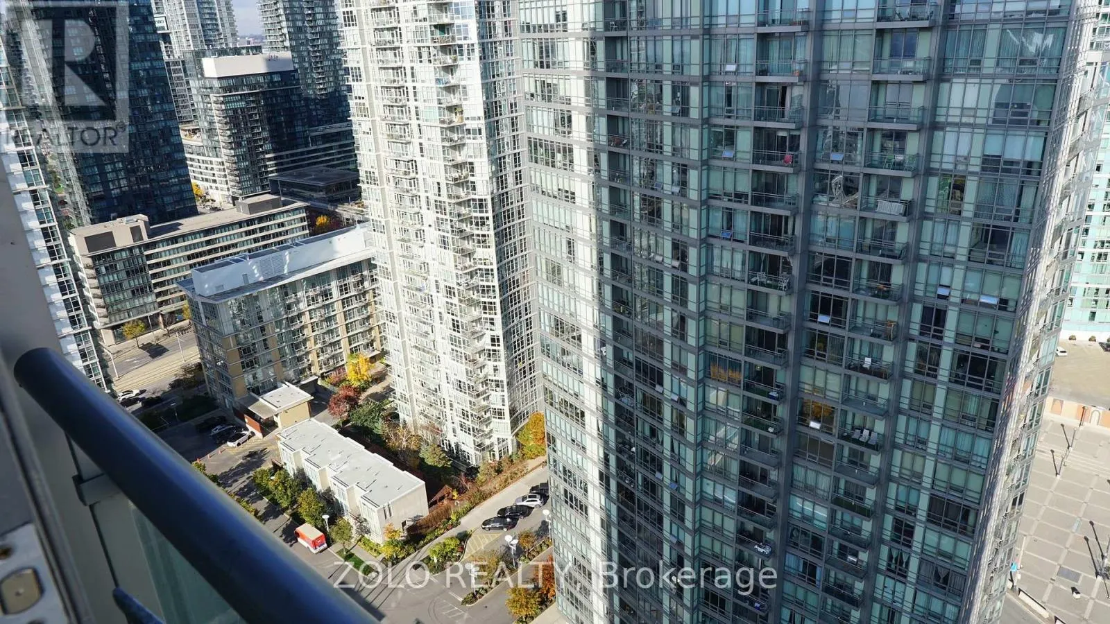 3009 - 5 MARINER TERRACE