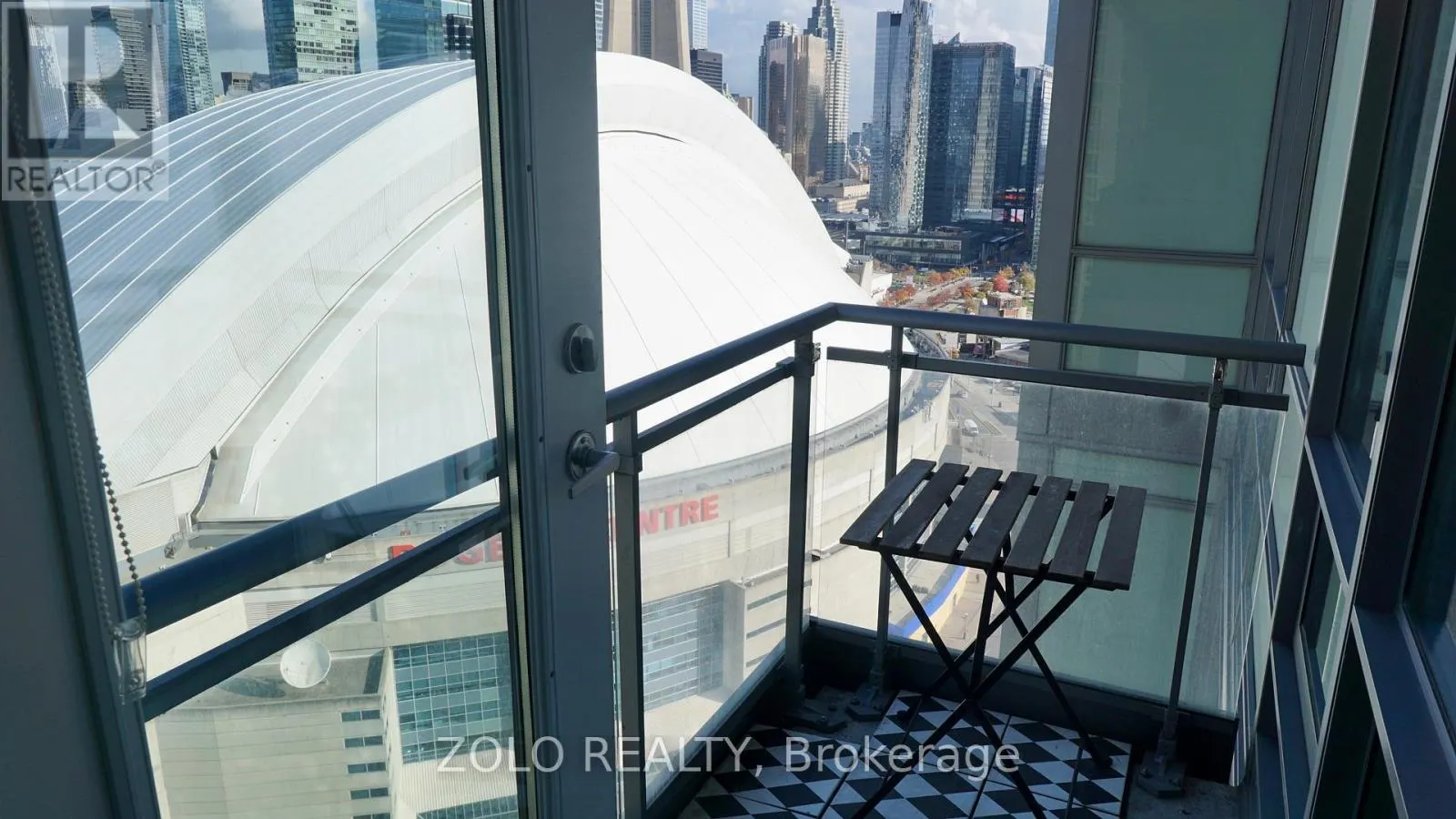 3009 - 5 MARINER TERRACE