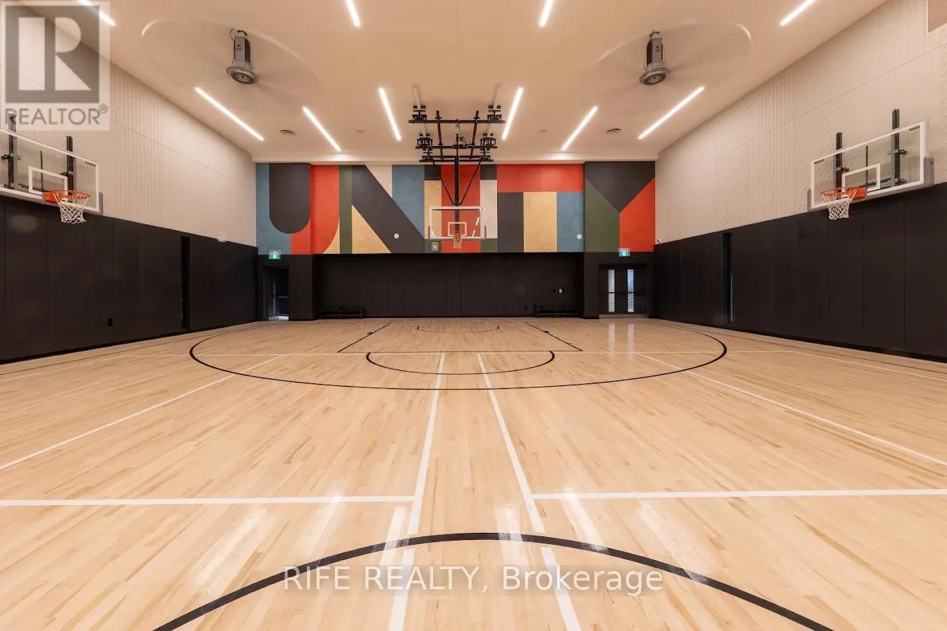 3202 - 55 COOPER STREET