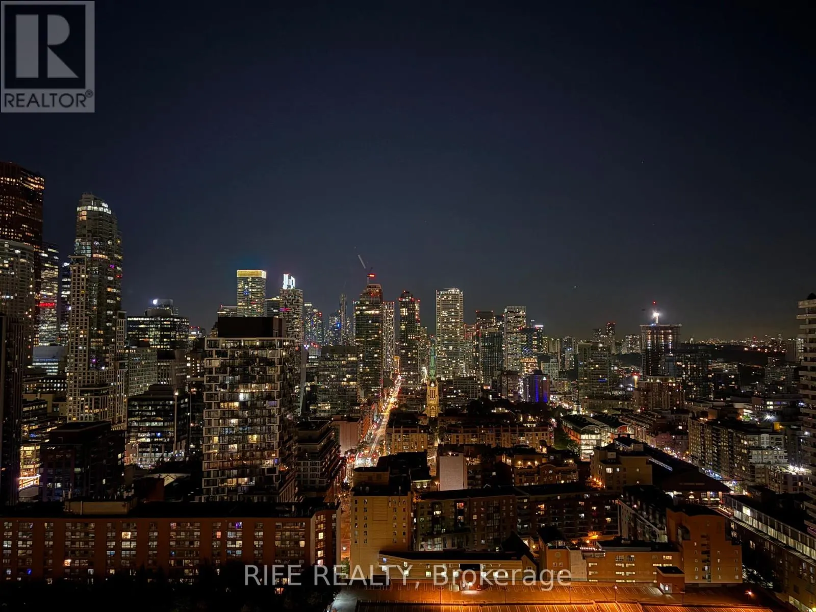 3202 - 55 COOPER STREET