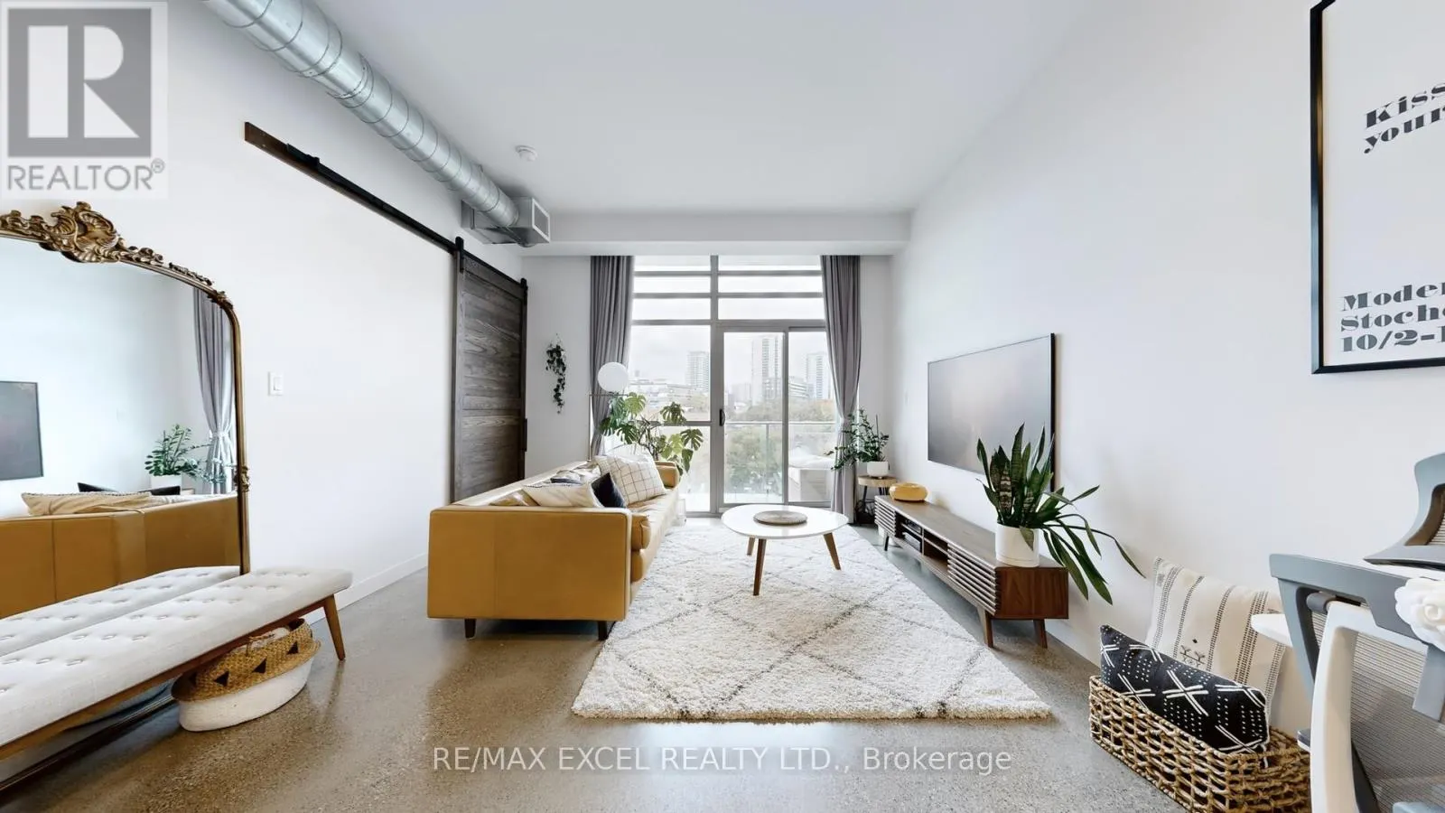 602 - 569 KING STREET E