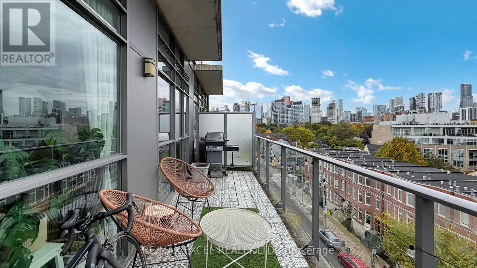 602 - 569 KING STREET E