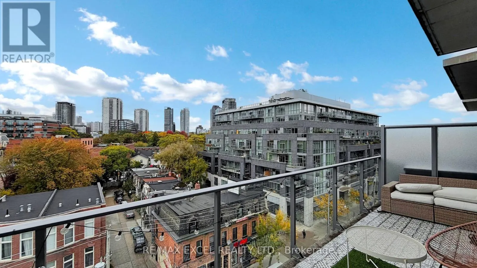 602 - 569 KING STREET E