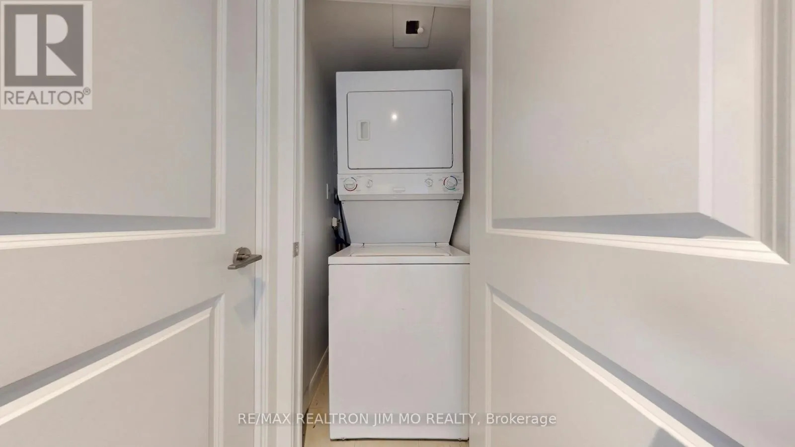 3106 - 4978 YONGE STREET