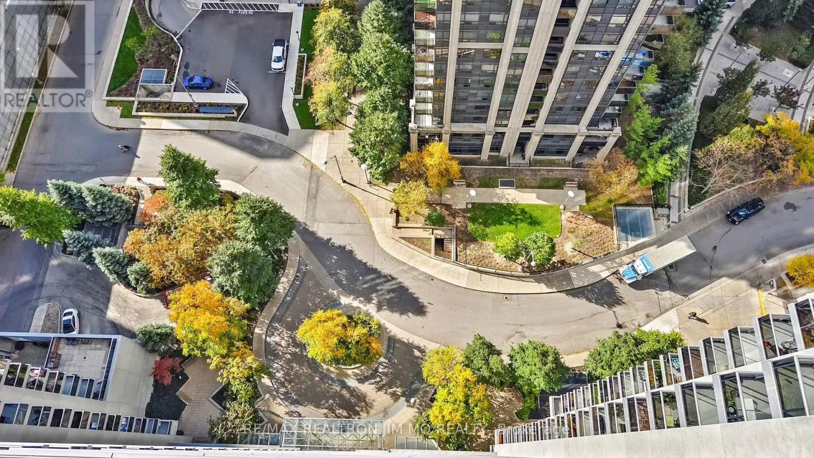 3106 - 4978 YONGE STREET