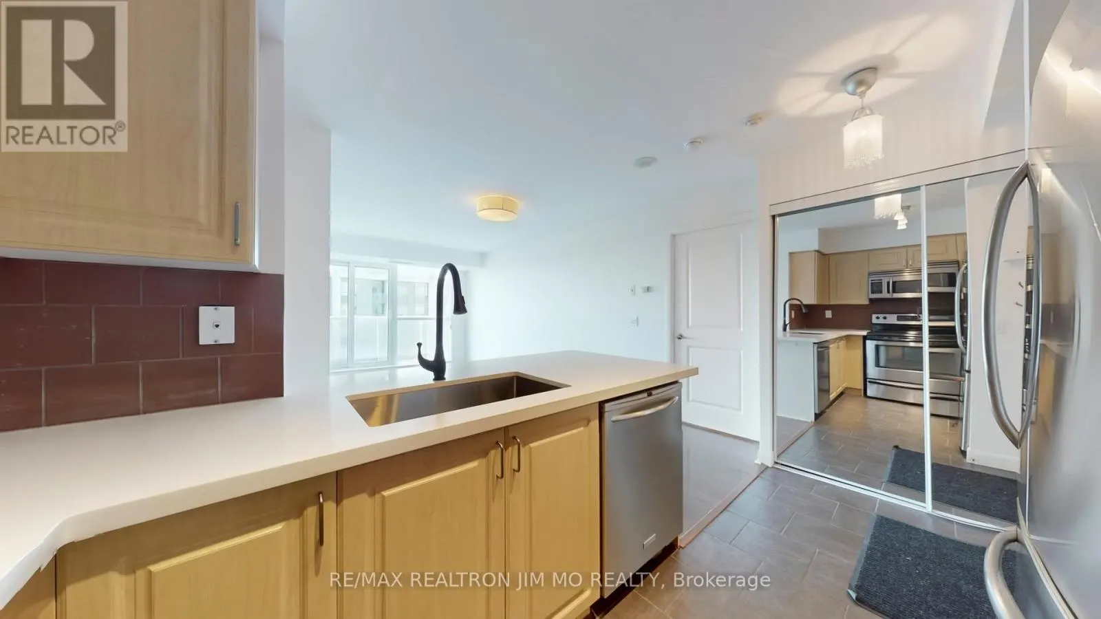 3106 - 4978 YONGE STREET