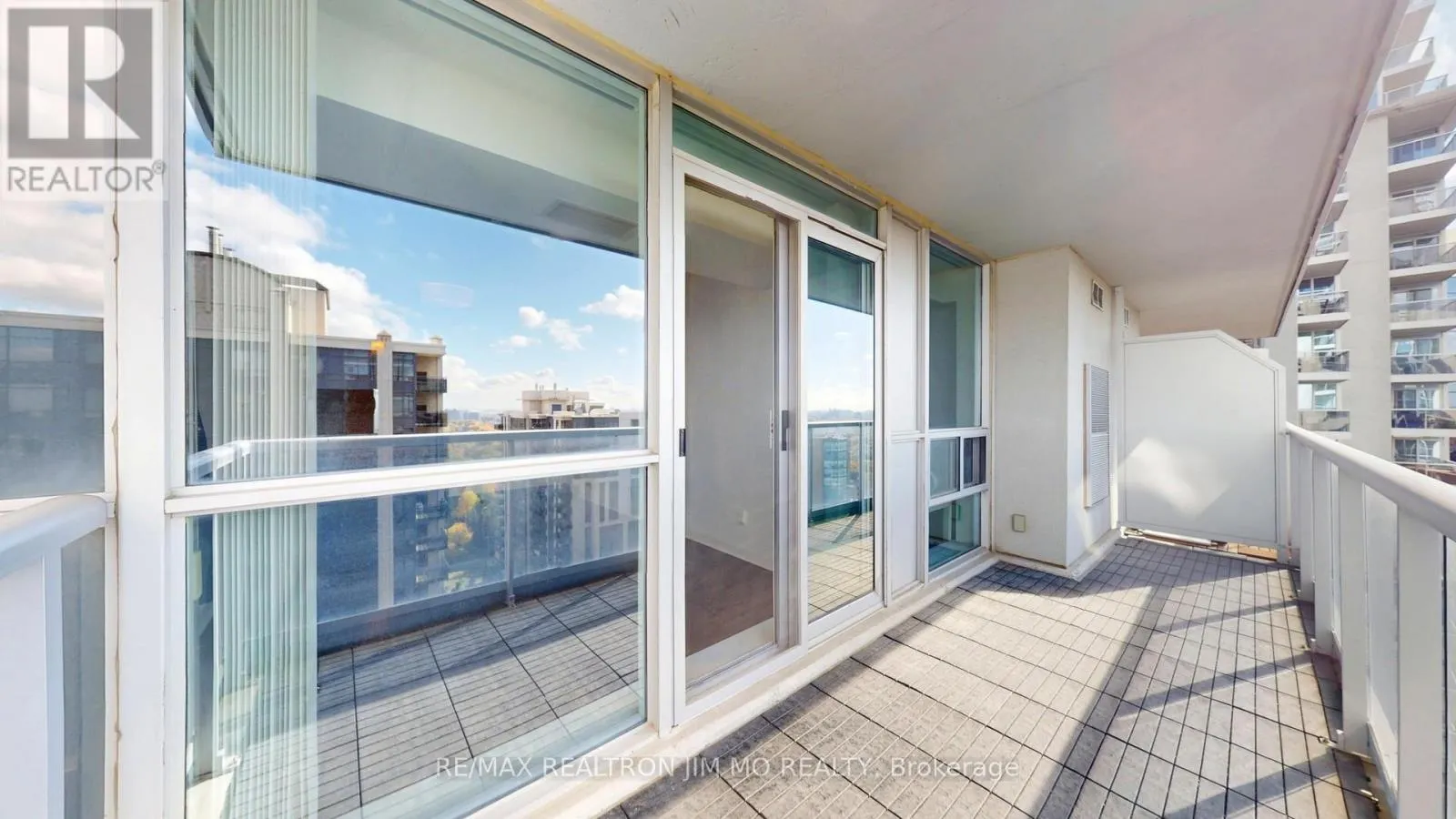 3106 - 4978 YONGE STREET