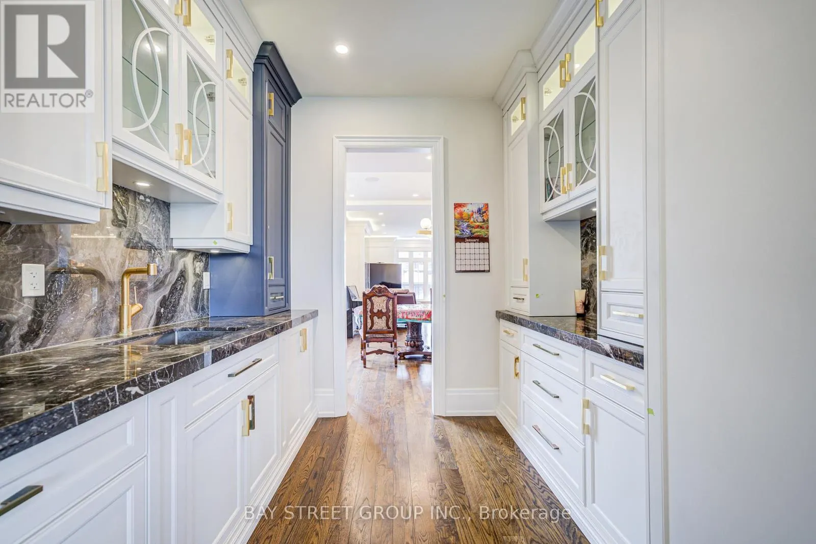 149 ALEXIS BOULEVARD