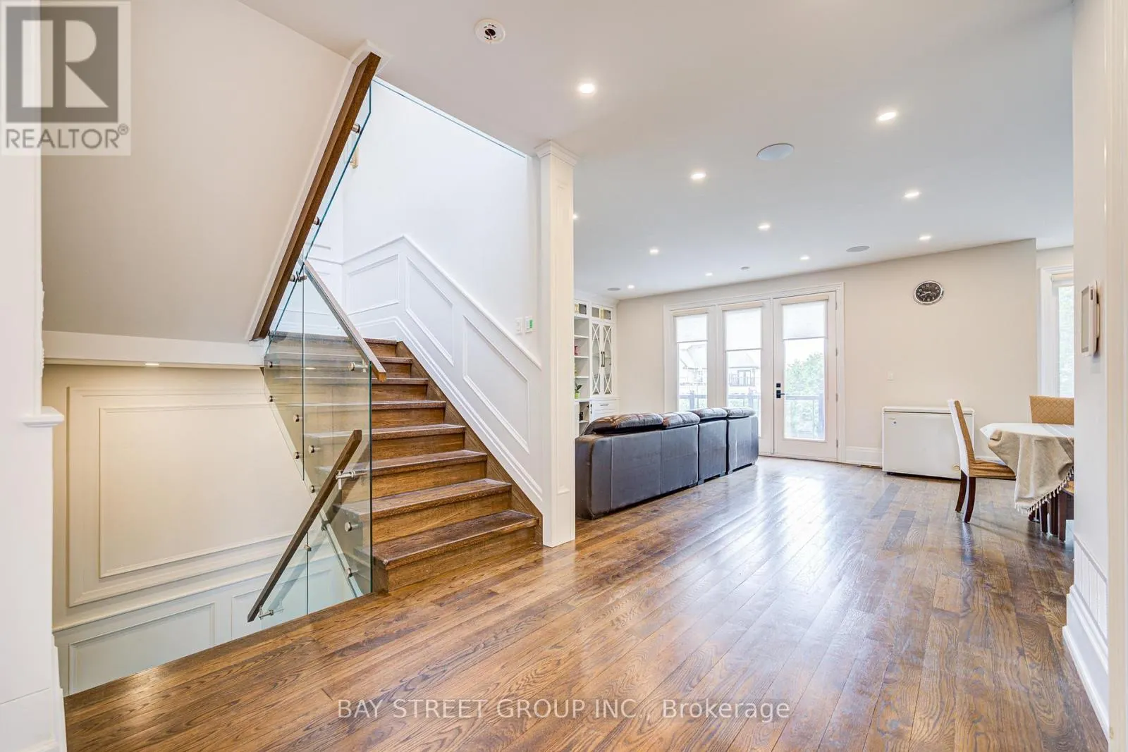 149 ALEXIS BOULEVARD