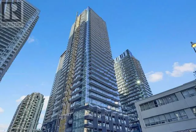 1214 - 120 BROADWAY AVENUE