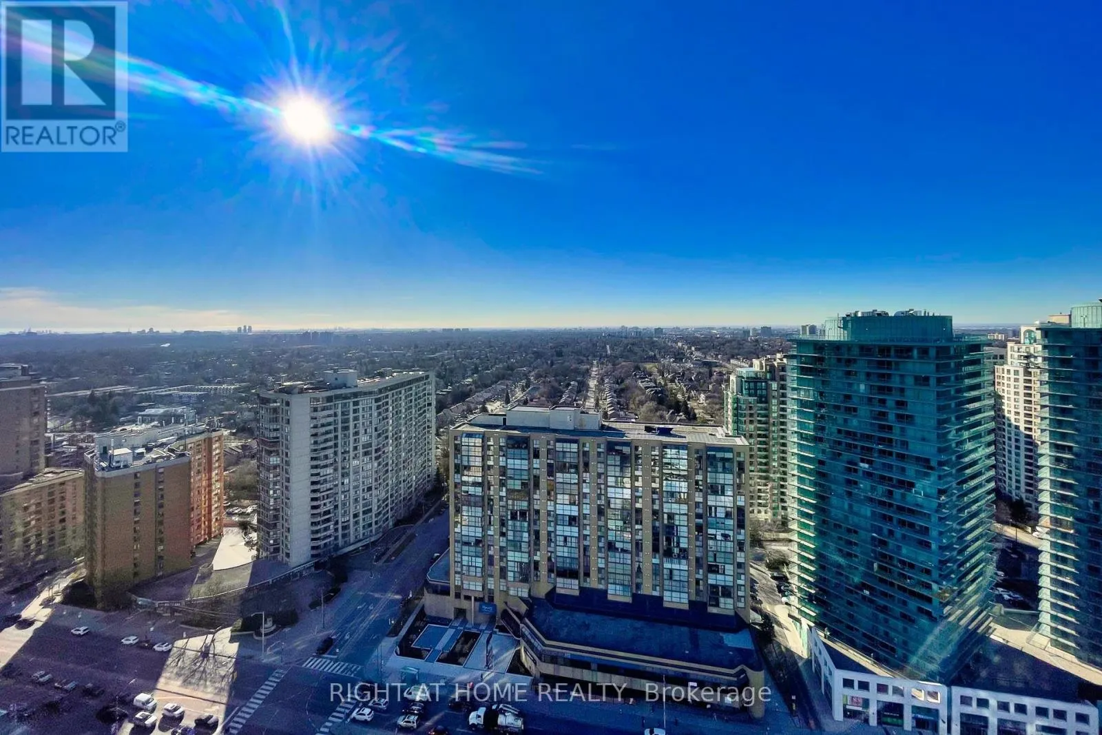 2503 - 15 HOLMES AVENUE