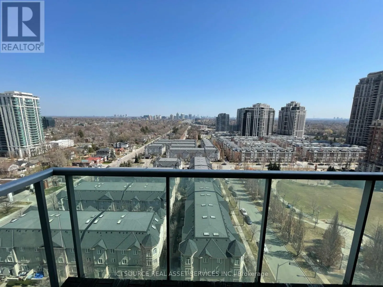 1610 - 16 HARRISON GARDEN BOULEVARD