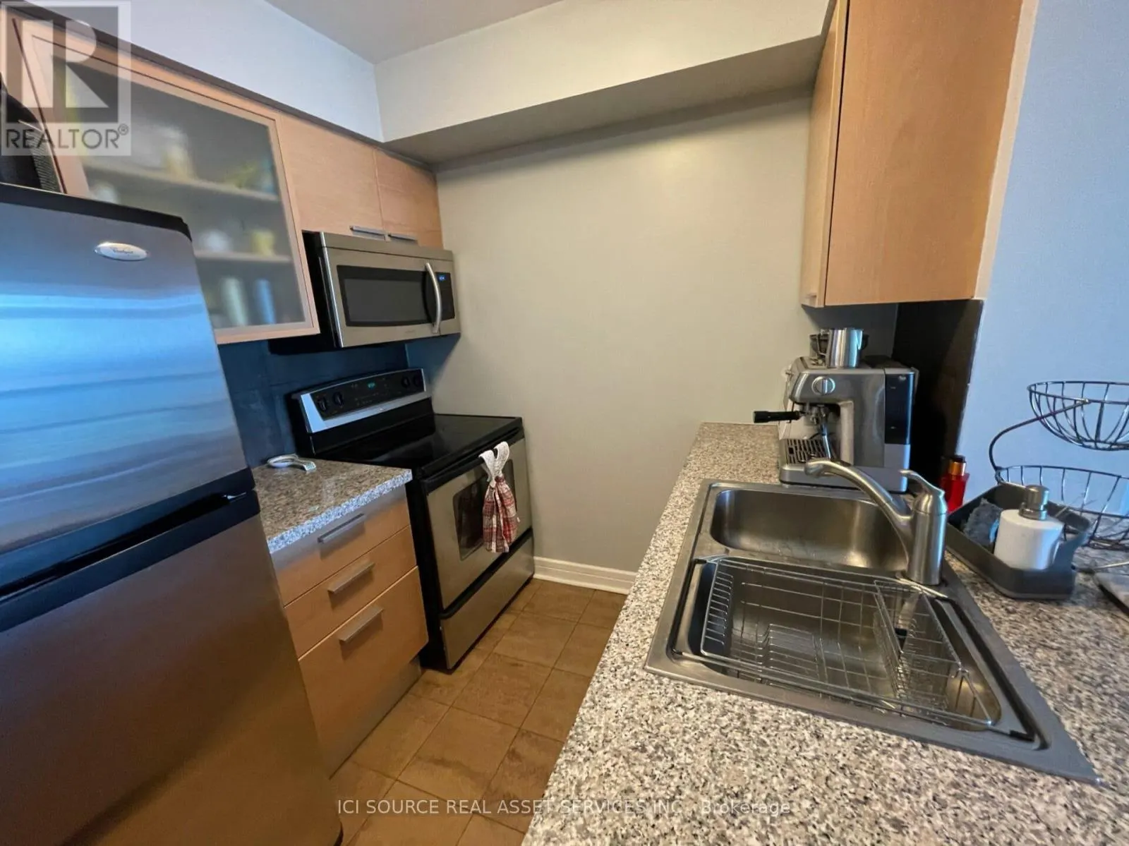 1610 - 16 HARRISON GARDEN BOULEVARD