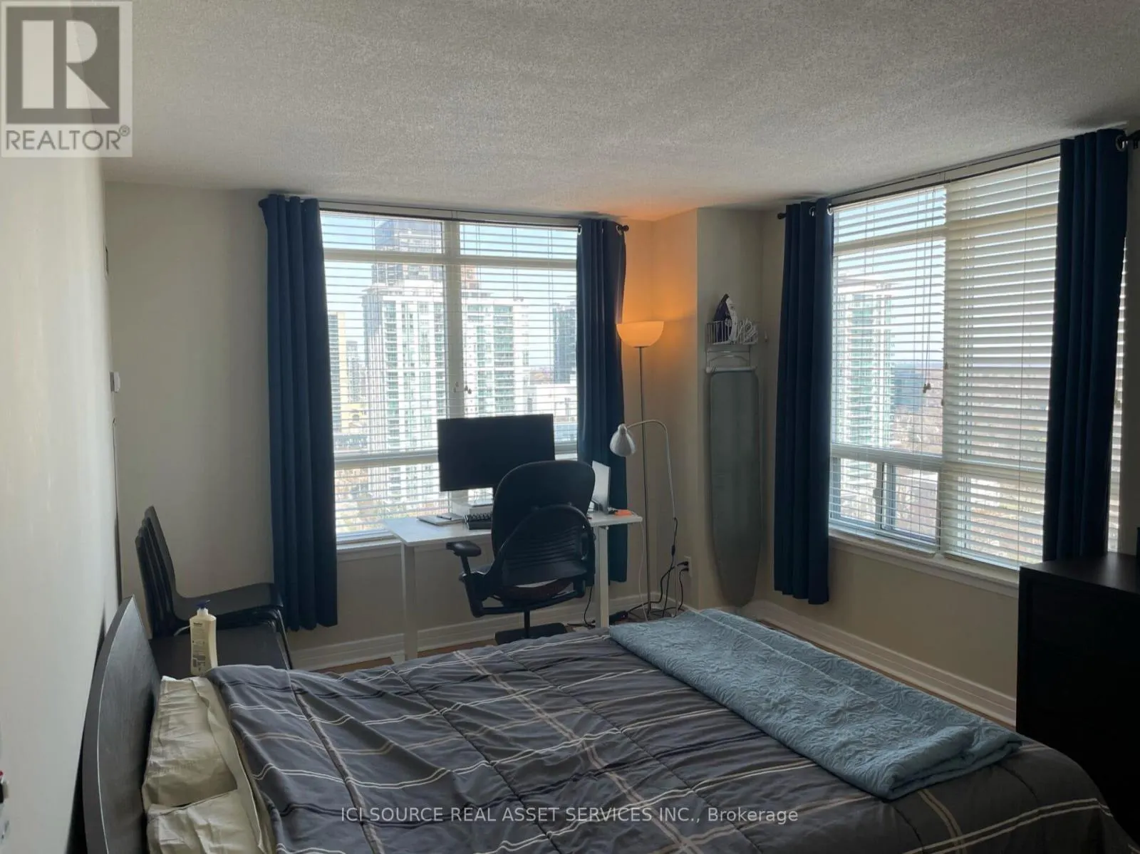 1610 - 16 HARRISON GARDEN BOULEVARD