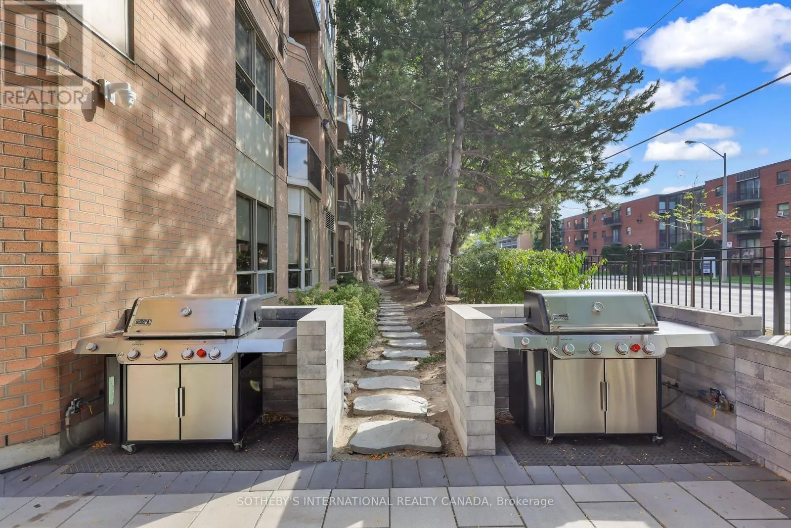 610 - 265 RIDLEY BOULEVARD