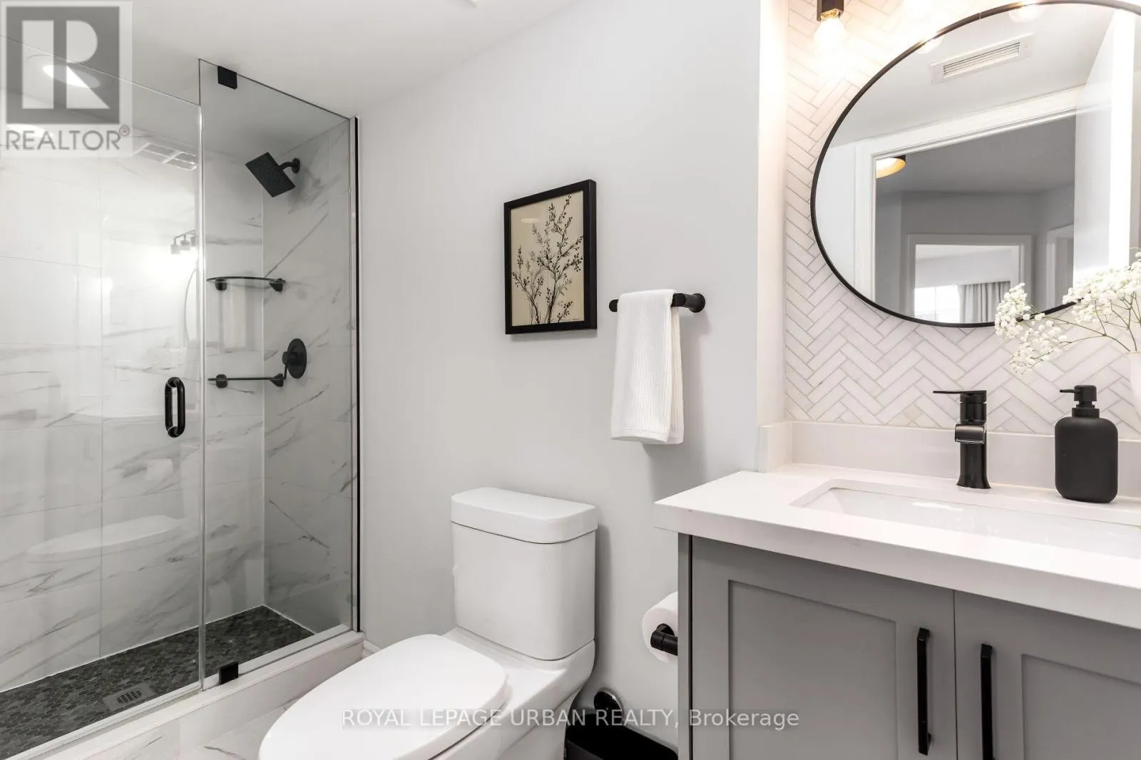 319 - 39 SHANK STREET