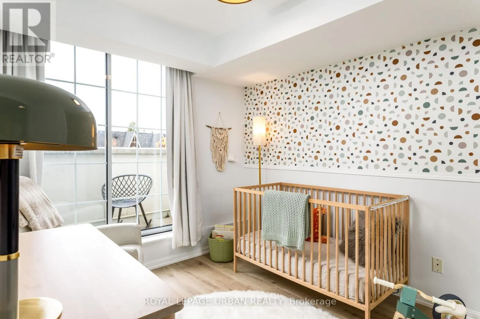 319 - 39 SHANK STREET