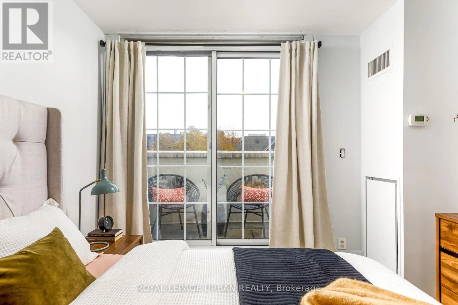 319 - 39 SHANK STREET