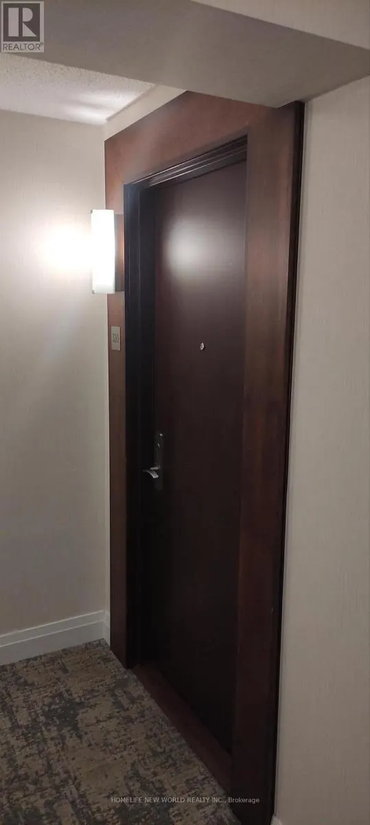 3213 - 763 BAY STREET