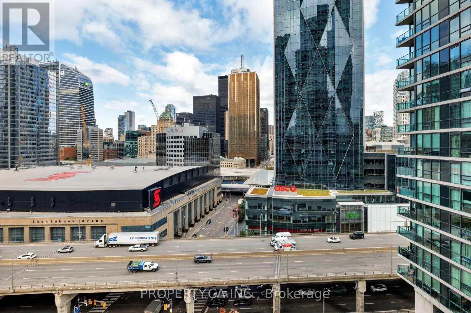 1604 - 33 BAY STREET