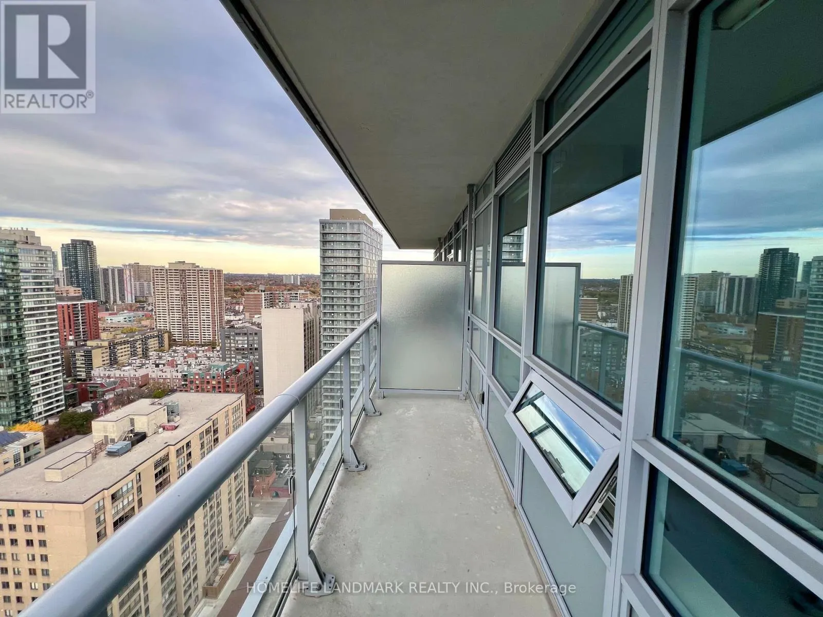 3003 - 365 CHURCH STREET