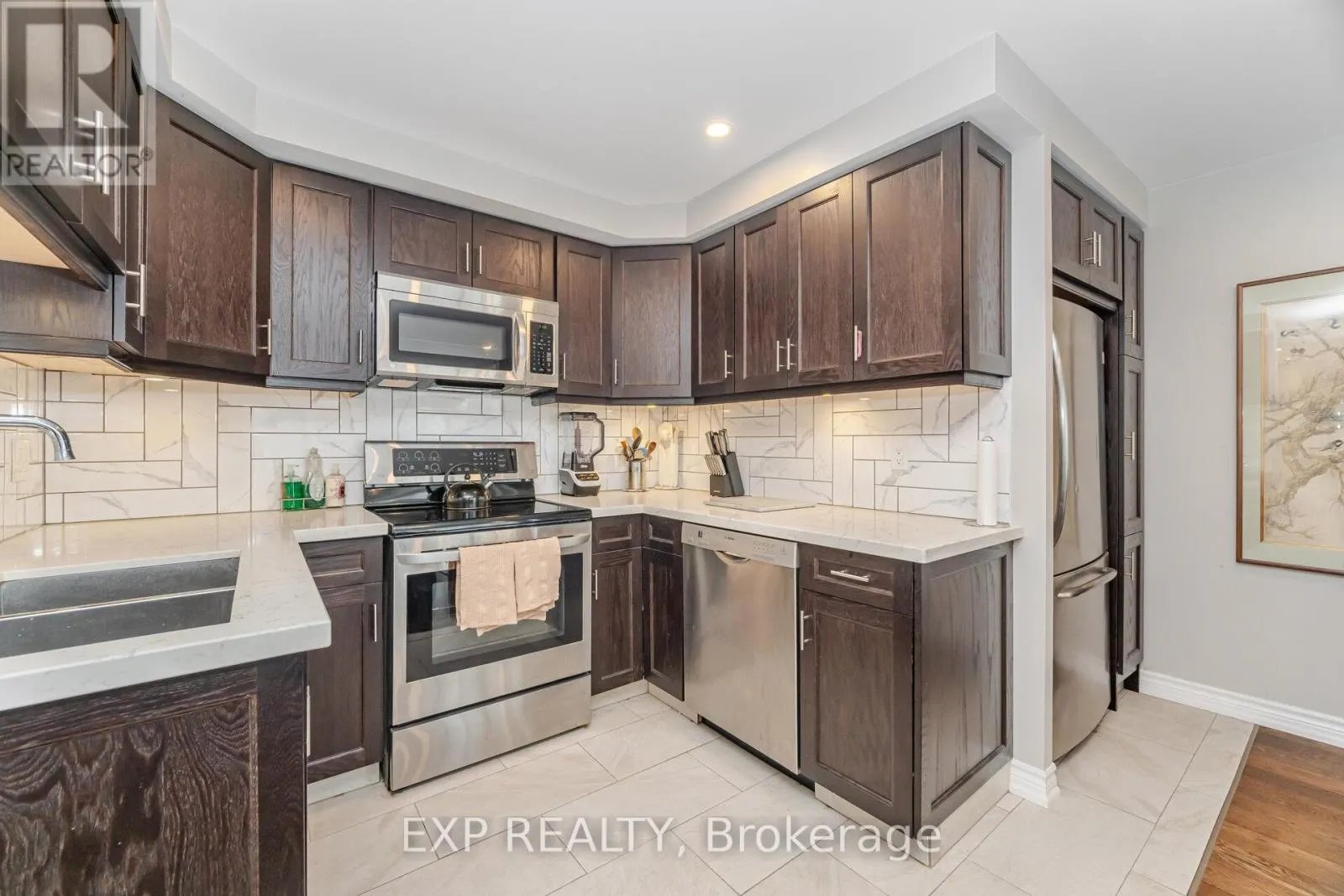 2007 - 55 CENTRE AVENUE