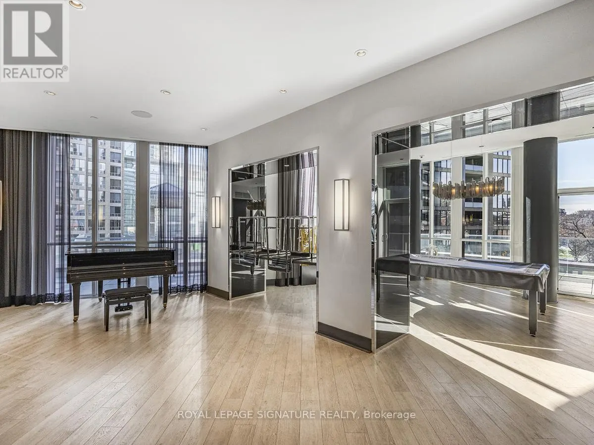 1704 - 32 DAVENPORT ROAD