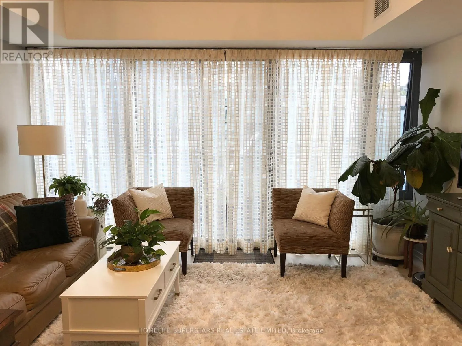 619 - 60 COLBORNE STREET