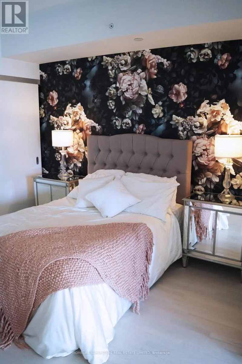 619 - 60 COLBORNE STREET