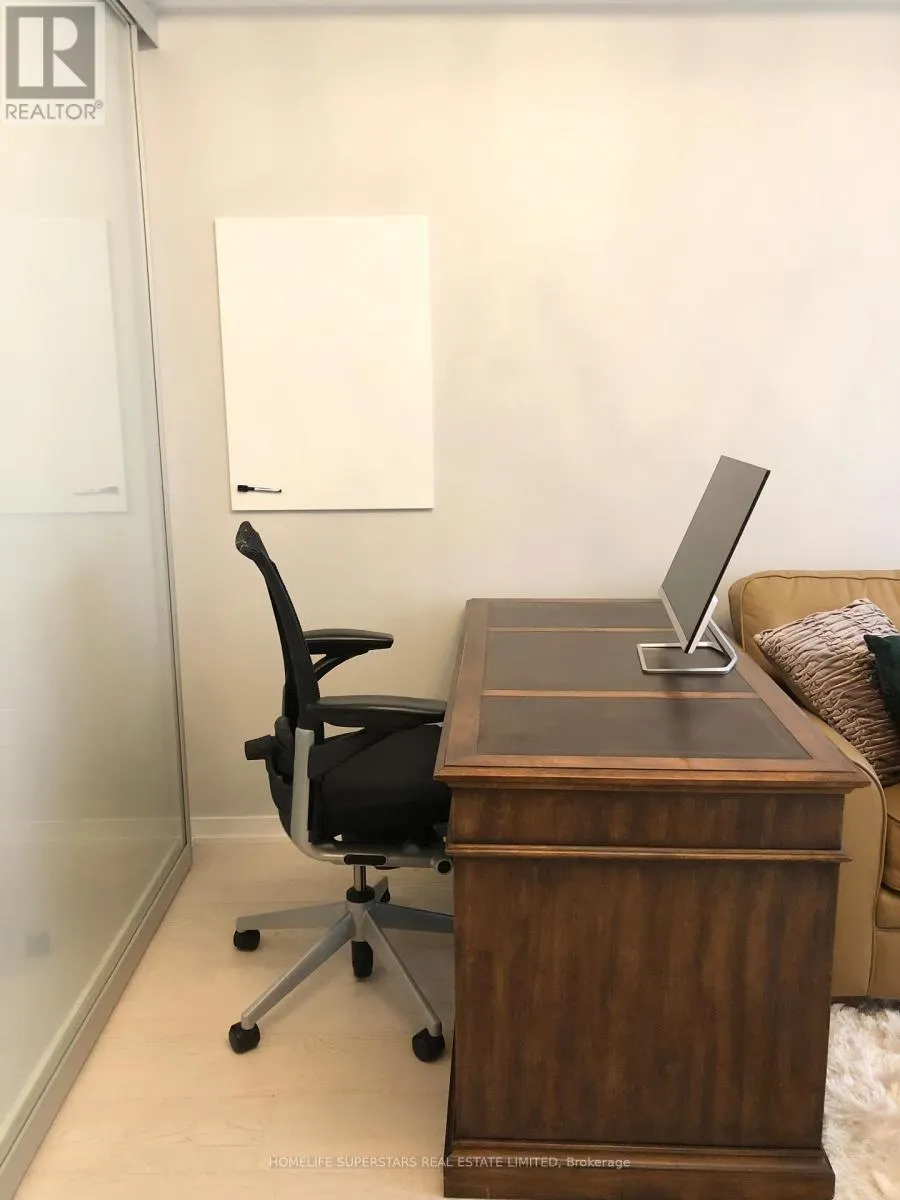 619 - 60 COLBORNE STREET