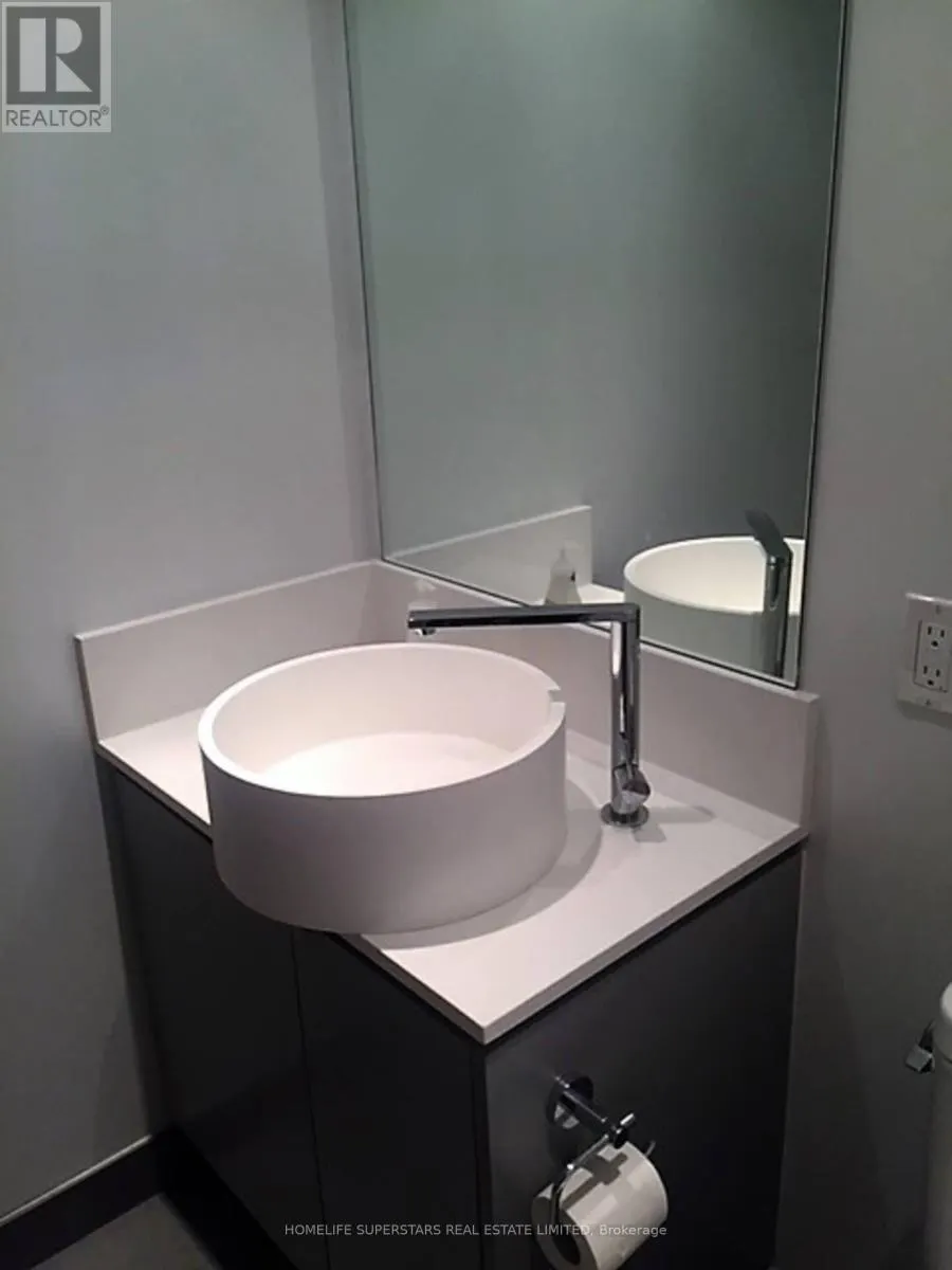 619 - 60 COLBORNE STREET