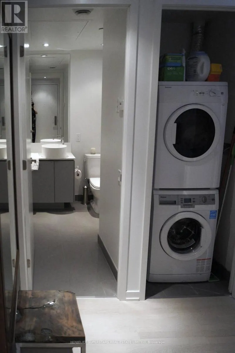 619 - 60 COLBORNE STREET