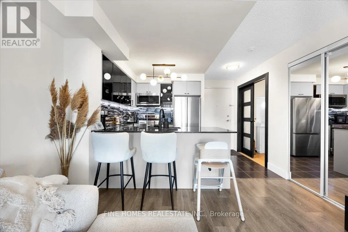 505 - 525 WILSON AVENUE