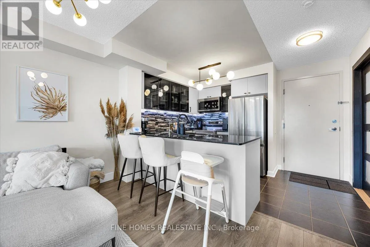 505 - 525 WILSON AVENUE